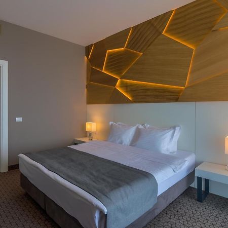Nyota Hotel & Conference Center Mamaia Dış mekan fotoğraf