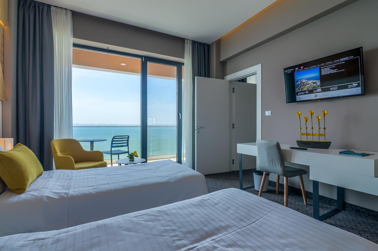 Nyota Hotel & Conference Center Mamaia Dış mekan fotoğraf
