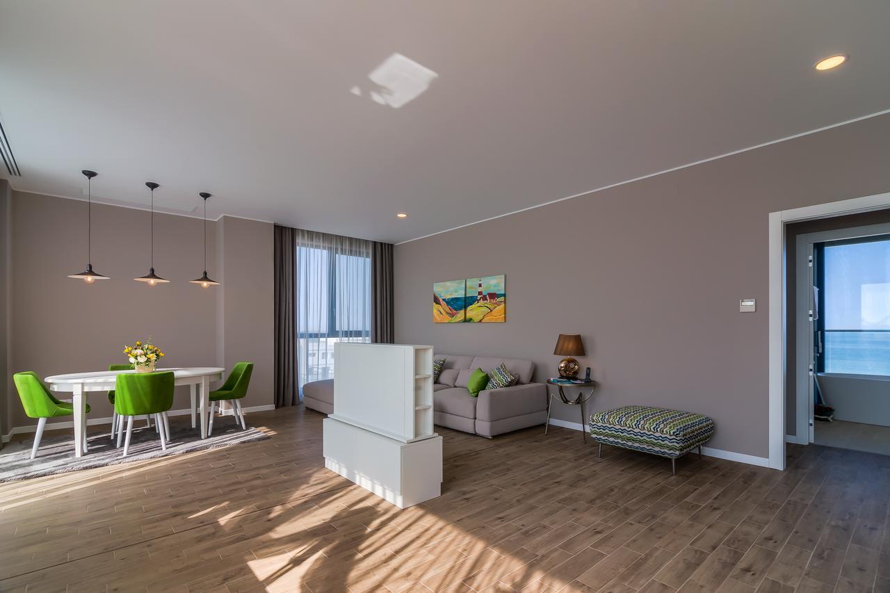 Nyota Hotel & Conference Center Mamaia Dış mekan fotoğraf