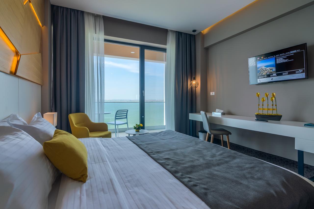 Nyota Hotel & Conference Center Mamaia Dış mekan fotoğraf
