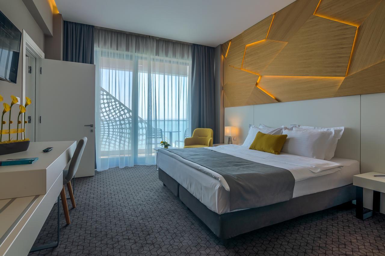 Nyota Hotel & Conference Center Mamaia Dış mekan fotoğraf