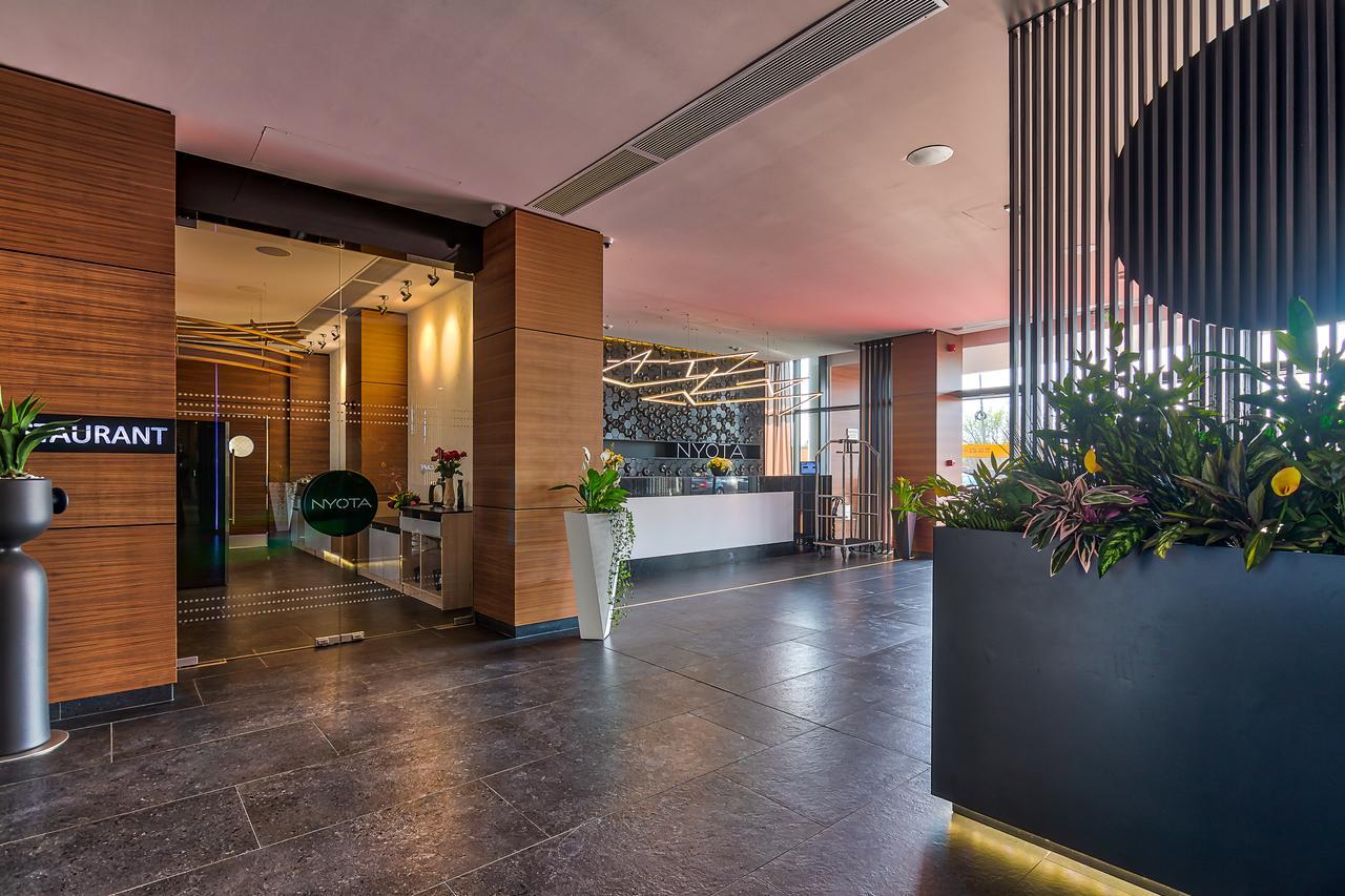 Nyota Hotel & Conference Center Mamaia Dış mekan fotoğraf